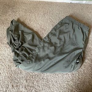 Women’s Chicos green polyester joggers size 0.5(6)